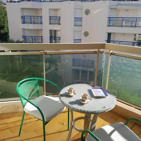 Port Plage Centre Ville Et Soleil Saint-Raphael  Bagian luar foto