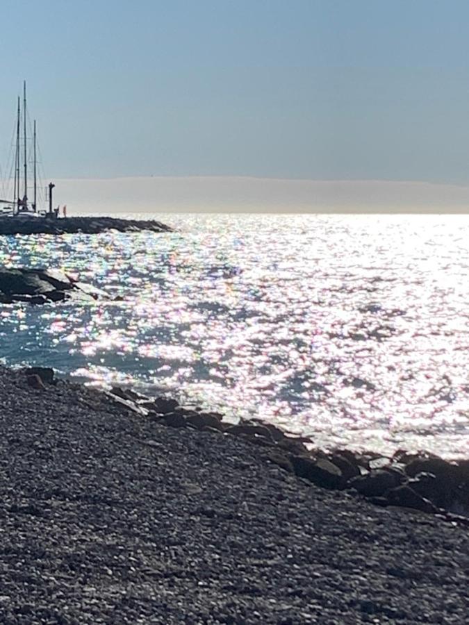Port Plage Centre Ville Et Soleil Saint-Raphael  Bagian luar foto